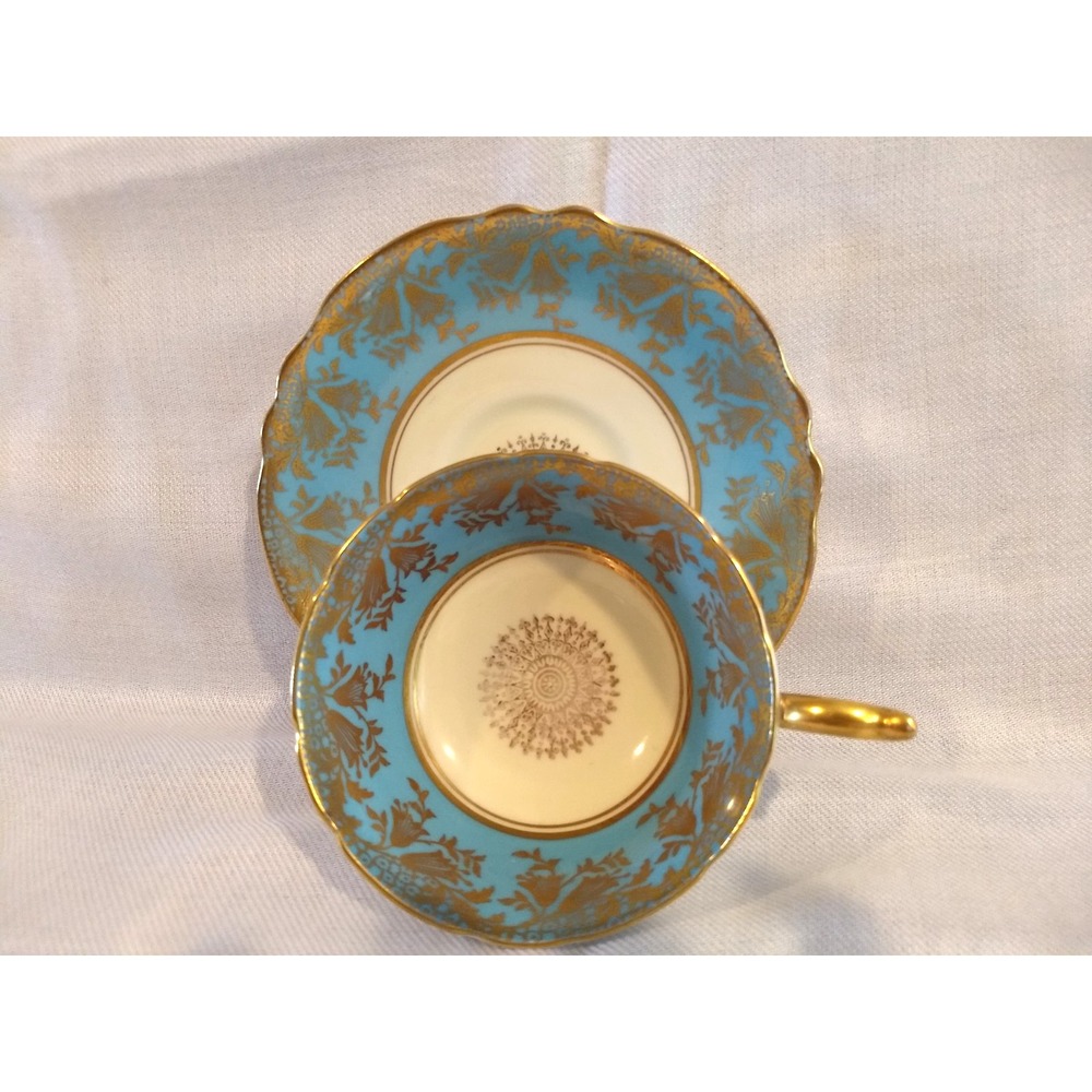 Paragon Teacup Saucer Bluebell Medallion Heavy‎ Gold Gilt Double Warrant Vtg 40s